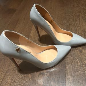 New CELYN ROZE grey pumps